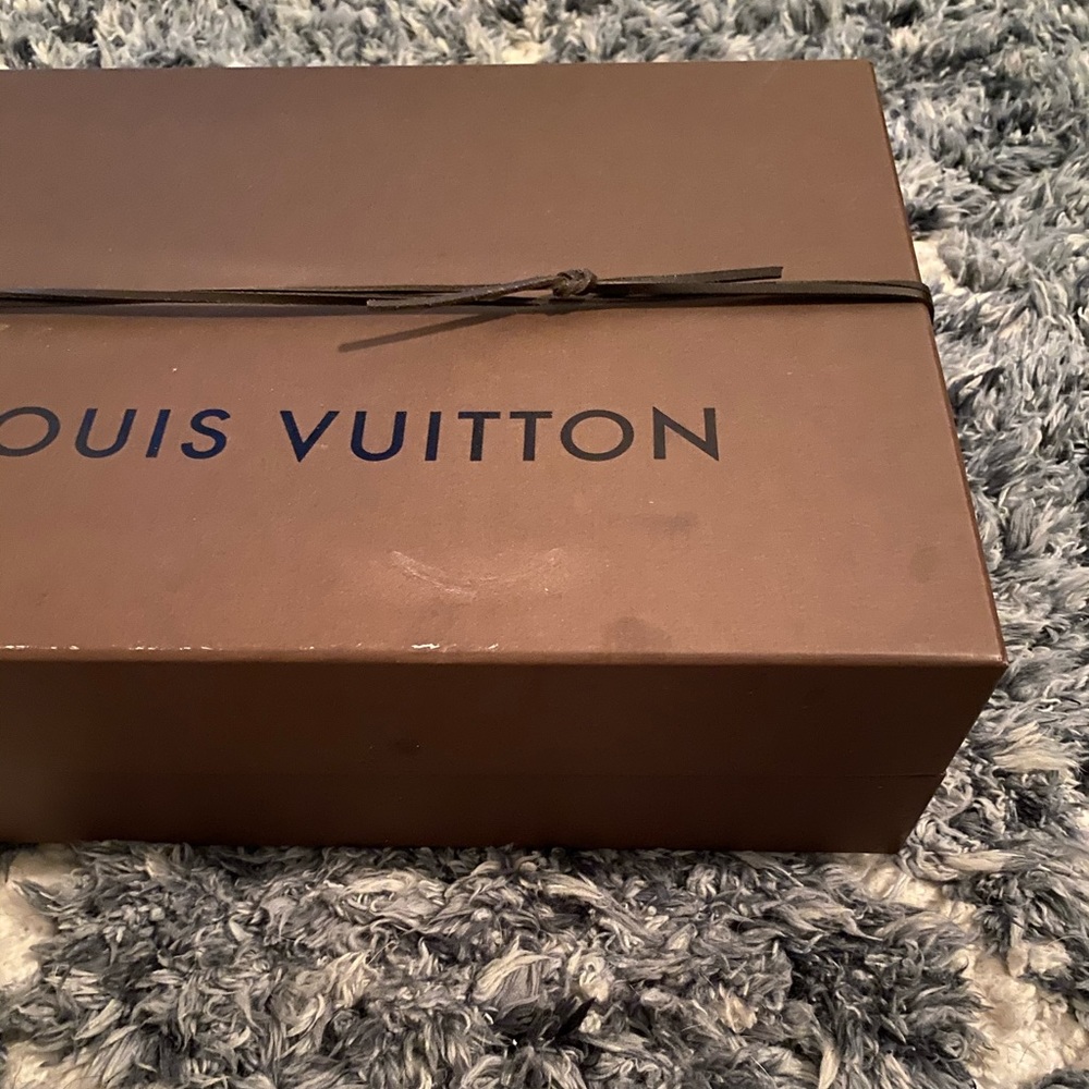Authentic Louis Vuitton Box - Picture 5 of 6